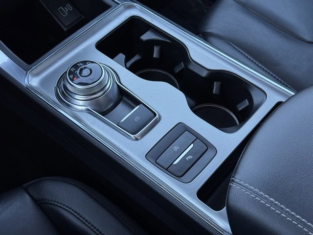 Certified 2022 Ford Edge Titanium w/ Class II Trailer Tow Package image 21