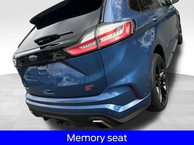 Certified 2020 Ford Edge ST w/ Equipment Group 401A image 4
