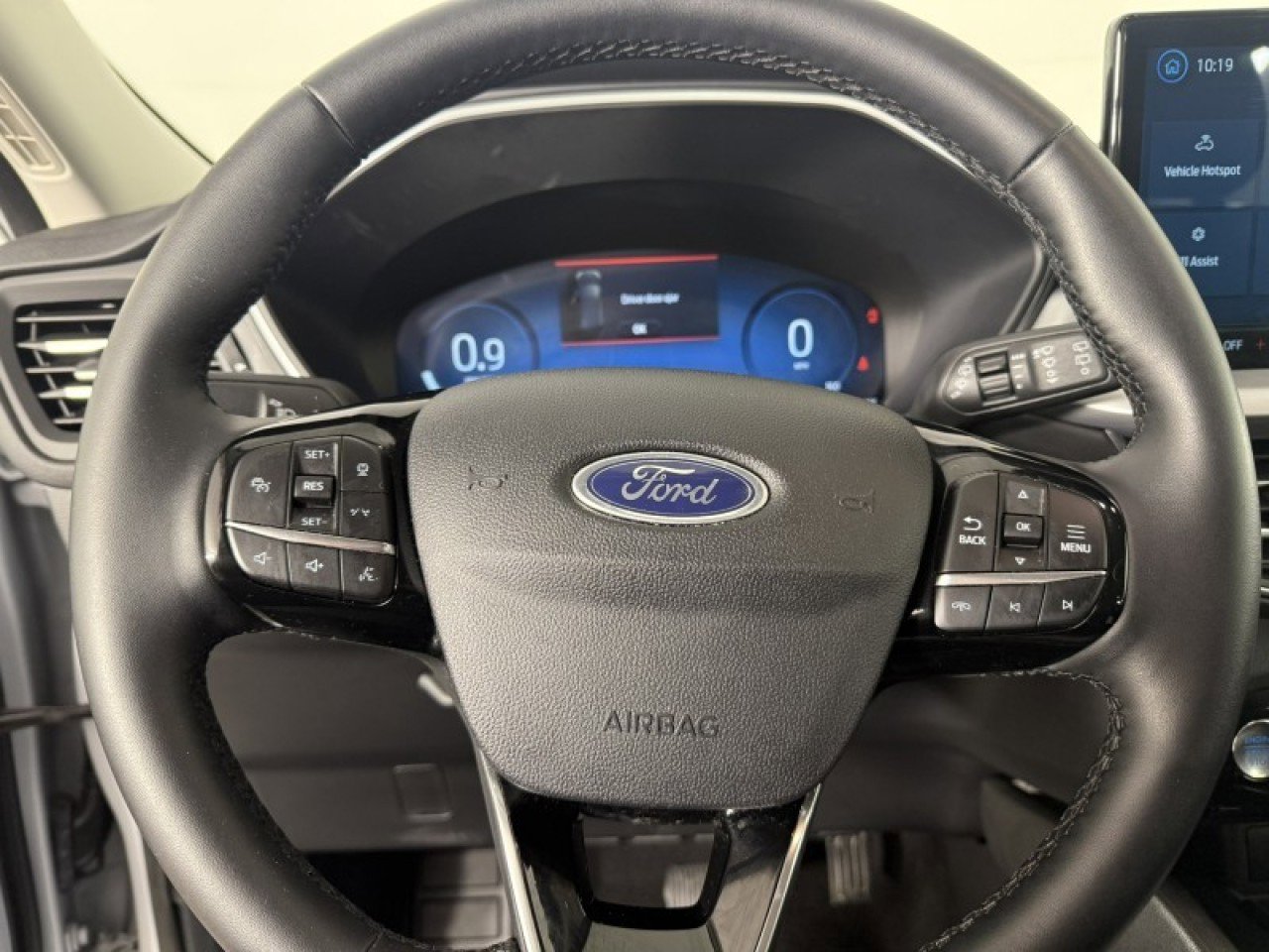 Certified 2025 Ford Escape Platinum image 19