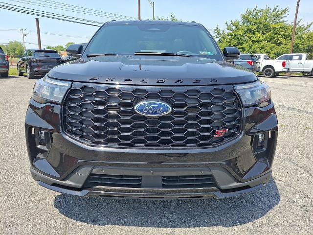 Certified 2025 Ford Explorer ST w/ Sun And Sound Package AWD/4WD image 2
