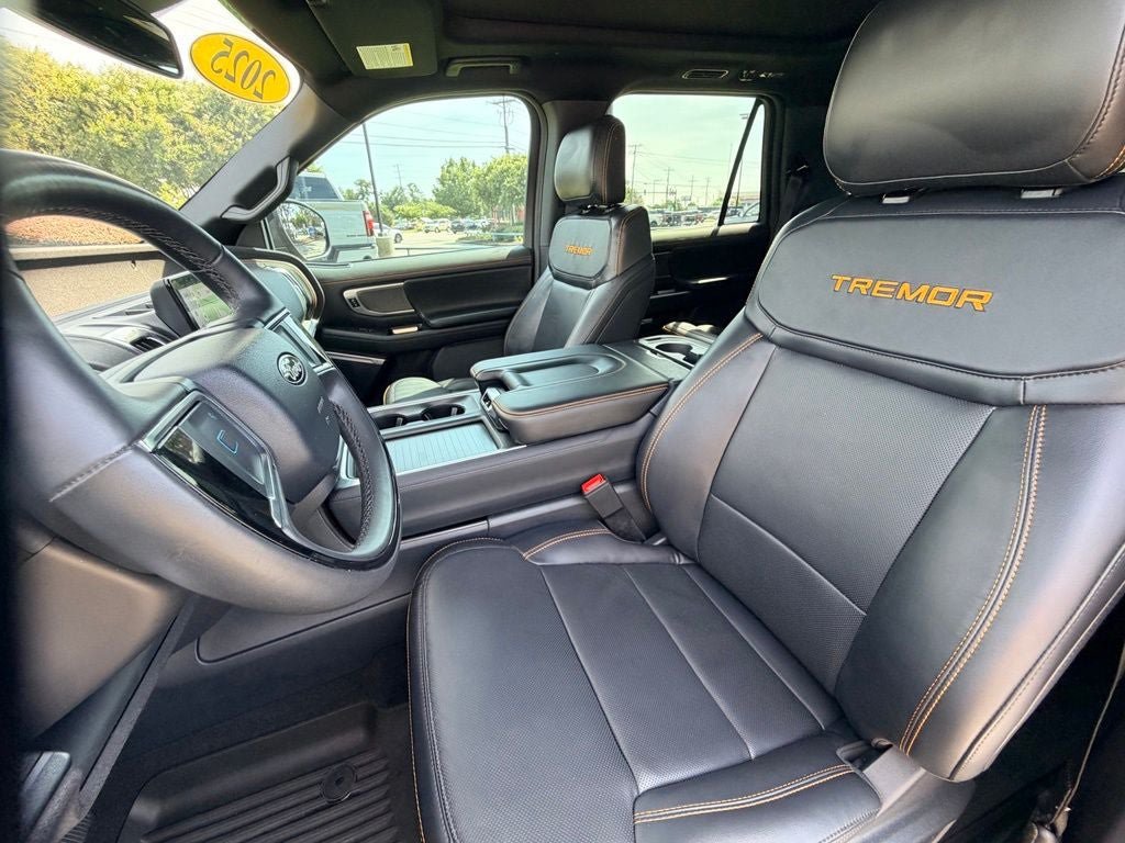 Certified 2025 Ford Expedition Tremor AWD/4WD image 25