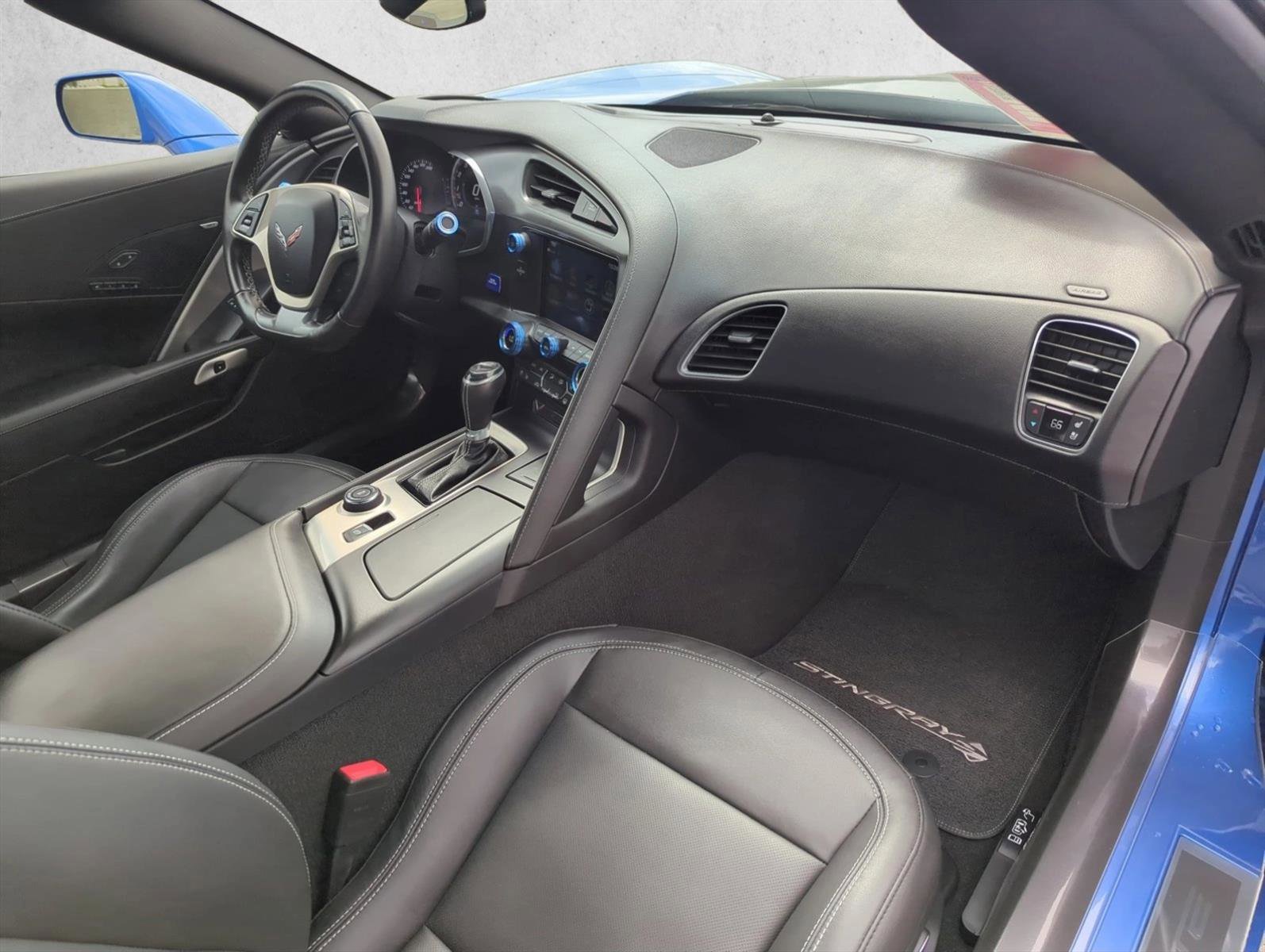 Used 2019 Chevrolet Corvette Stingray Convertible w/ 2LT Preferred Equipment Group RWD image 22