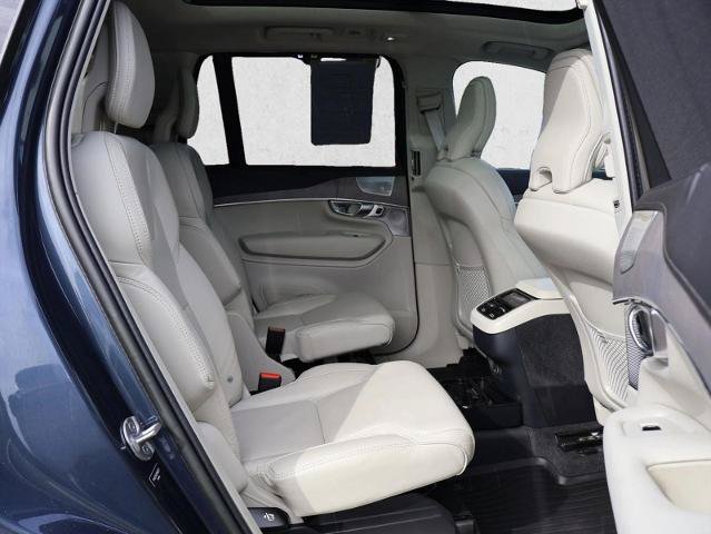 Used 2023 Volvo XC90 B6 Ultimate w/ Protection Package Premier AWD/4WD image 24