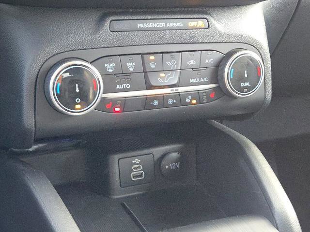 Certified 2025 Ford Escape ST-Line Select AWD/4WD image 27