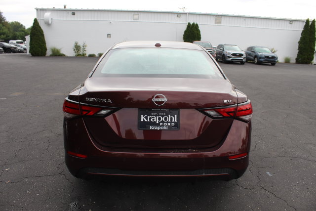 Used 2024 Nissan Sentra SV FWD image 16