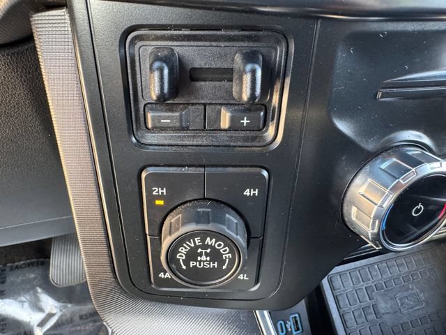 Certified 2022 Ford F150 Platinum w/ Equipment Group 701A High AWD/4WD image 28