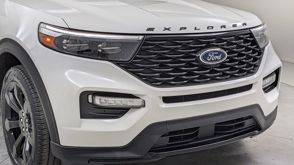Certified 2023 Ford Explorer ST-Line w/ Class IV Trailer Tow Package AWD/4WD image 44
