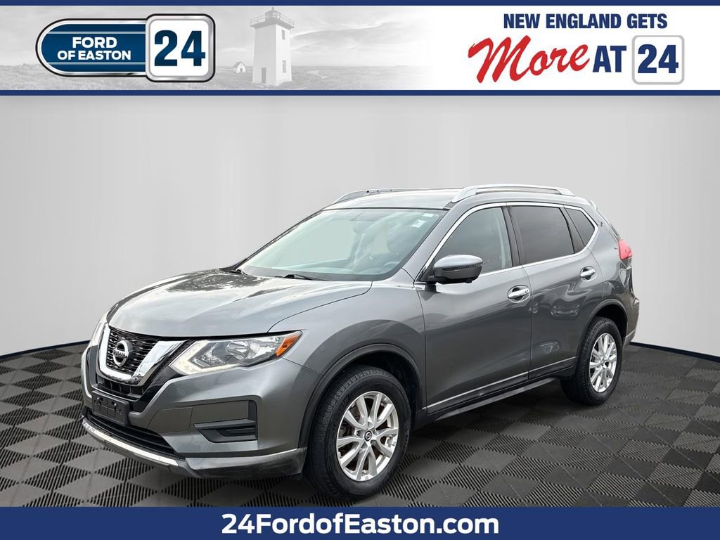 Used 2017 Nissan Rogue SV w/ SV Premium Package