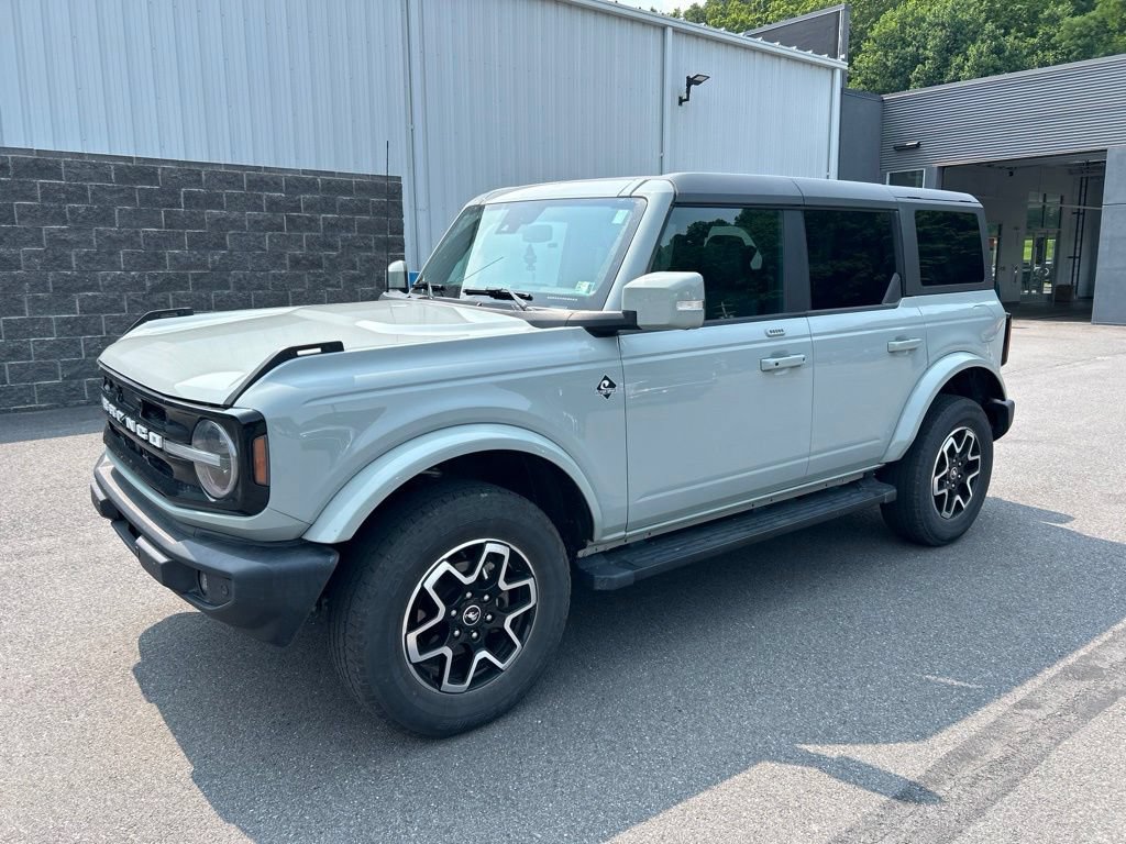 Certified 2023 Ford Bronco Outer Banks AWD/4WD image 5