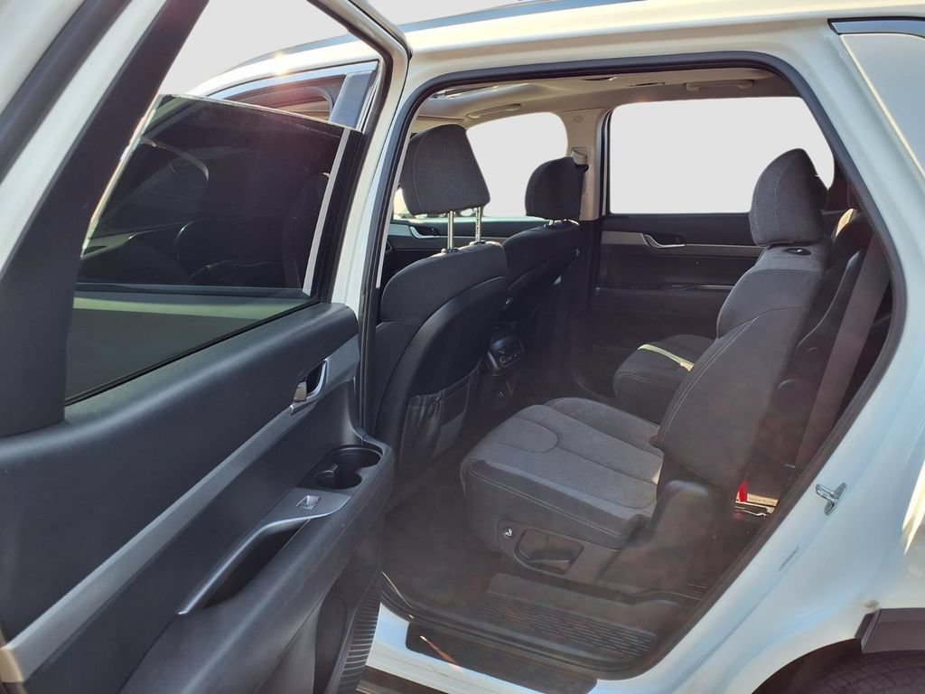 Used 2022 Hyundai Palisade SEL w/ Cargo Package FWD image 31