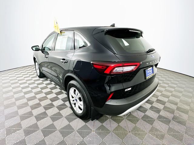 Certified 2023 Ford Escape Base image 3
