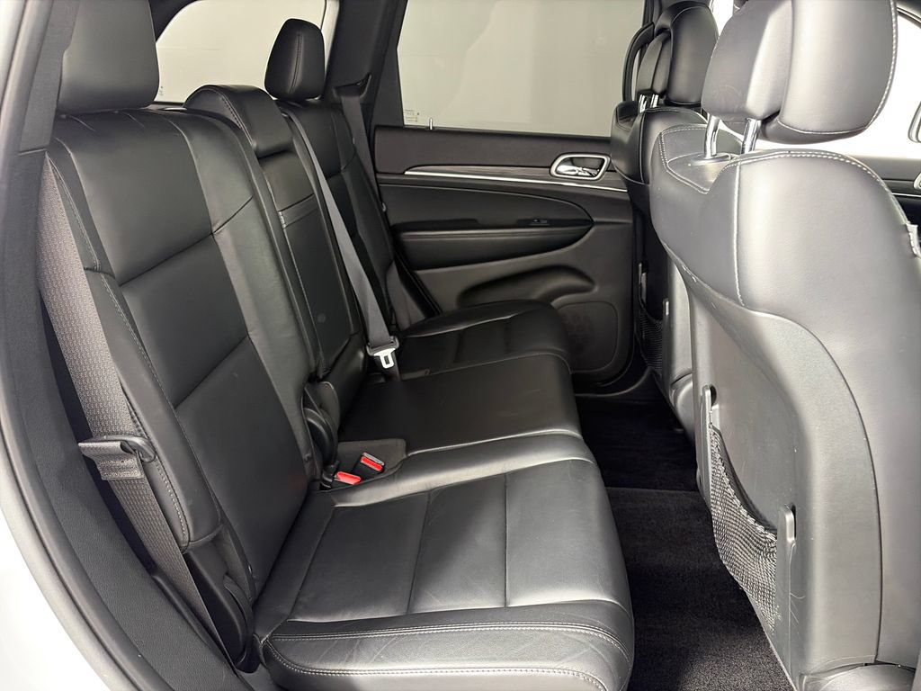 Used 2019 Jeep Grand Cherokee Limited w/ Trailer Tow Group IV AWD/4WD image 30