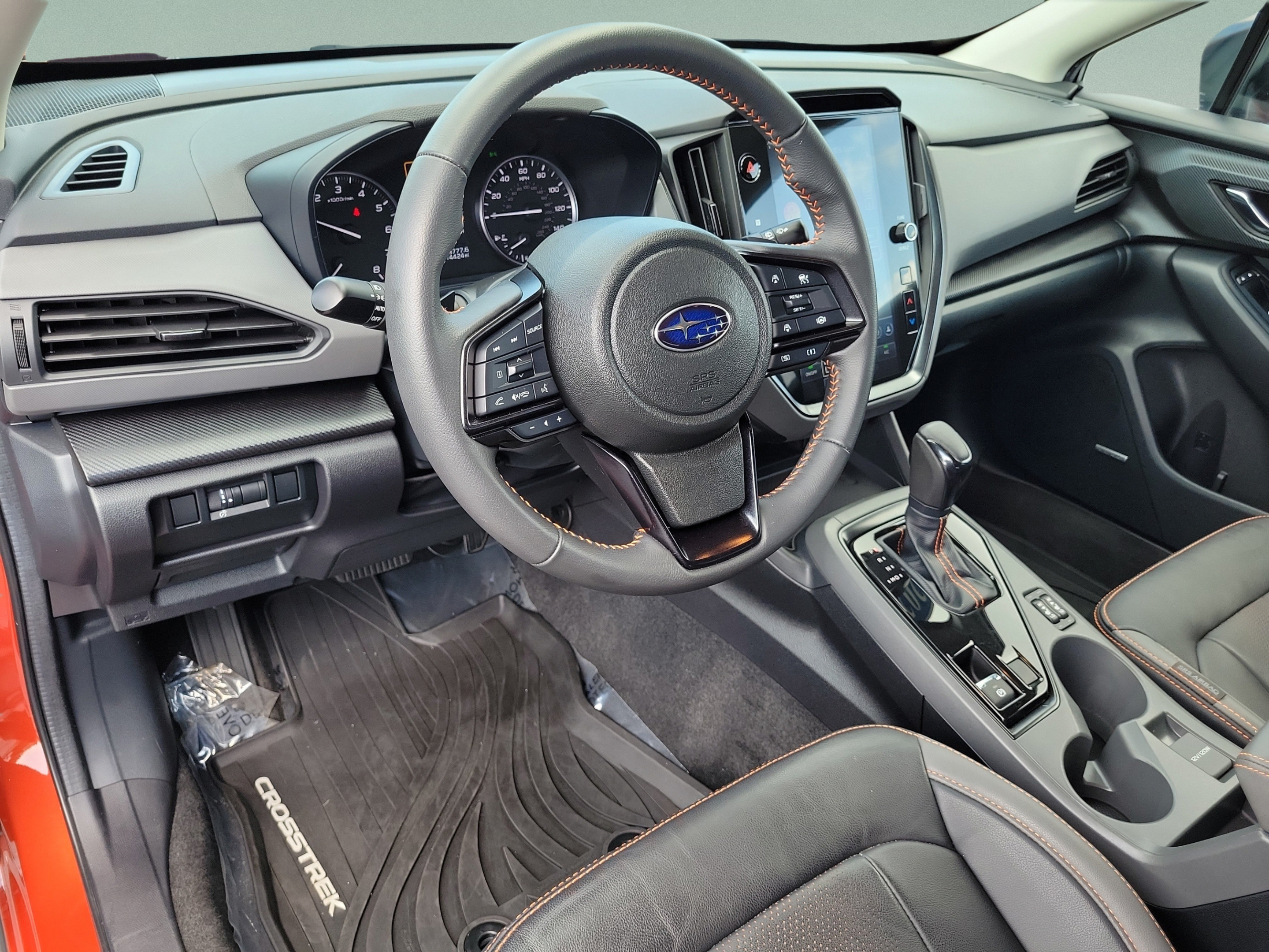 Used 2024 Subaru Crosstrek 2.5i Limited w/ Crosstrek Mirror Package AWD/4WD image 16