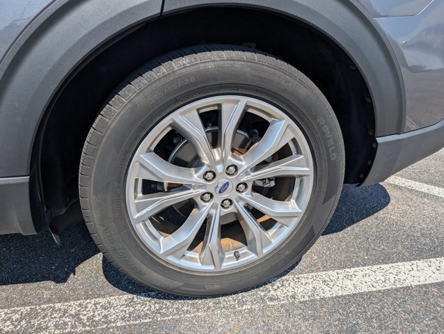 Certified 2021 Ford Explorer Limited w/ Equipment Group 301A RWD image 27