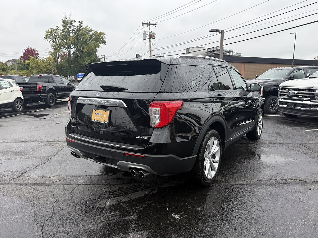 Certified 2024 Ford Explorer Platinum w/ Technology Package AWD/4WD image 7