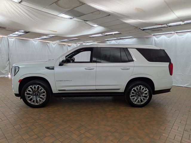 Used 2023 GMC Yukon Denali Ultimate AWD/4WD image 4