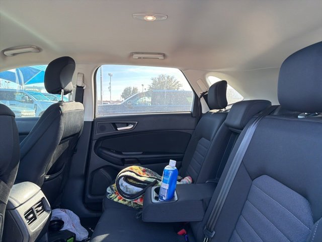 Certified 2018 Ford Edge SE image 5