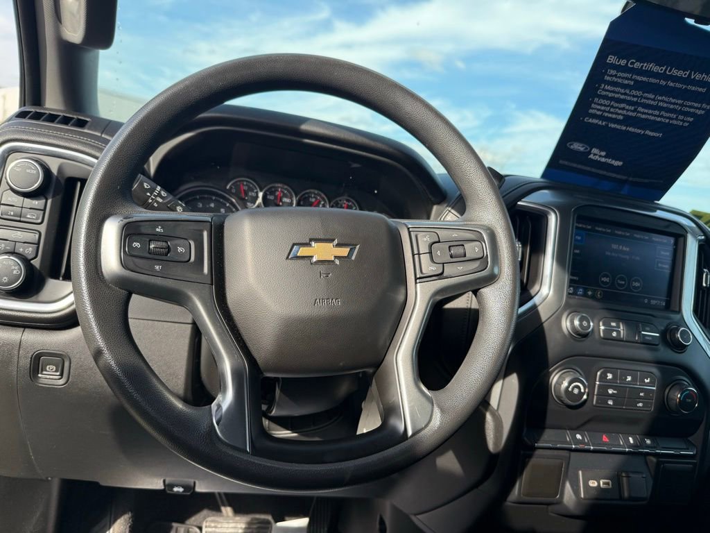 Used 2020 Chevrolet Silverado 1500 LT image 33