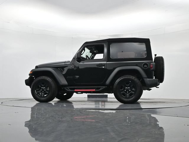 Used 2024 Jeep Wrangler Sport AWD/4WD image 39