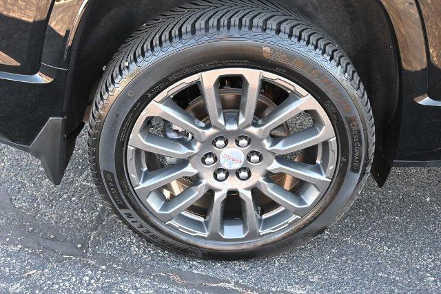 Used 2020 GMC Acadia Denali w/ Trailering Package image 15