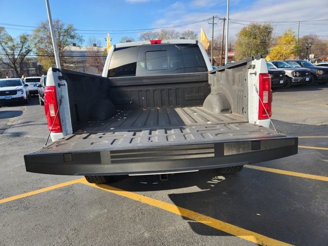 Certified 2022 Ford F150 XLT w/ Equipment Group 302A High image 10