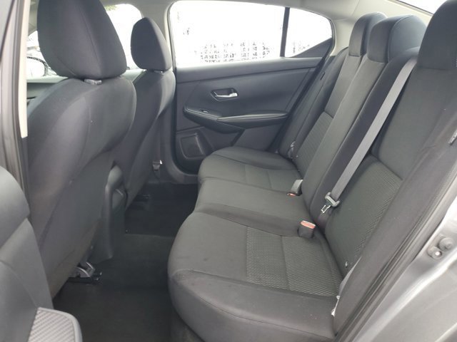 Used 2020 Nissan Sentra S image 9