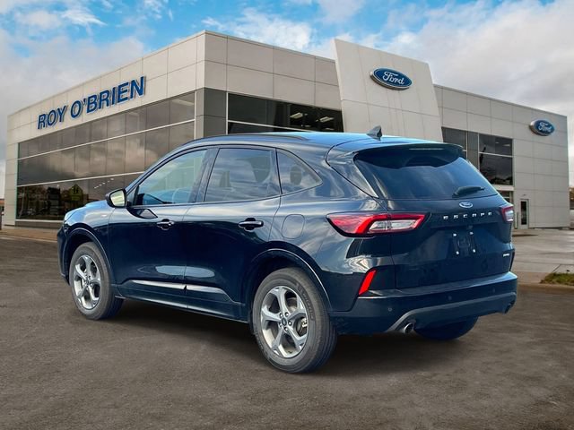 Certified 2024 Ford Escape ST-Line w/ Tech Pack #1 AWD/4WD image 4