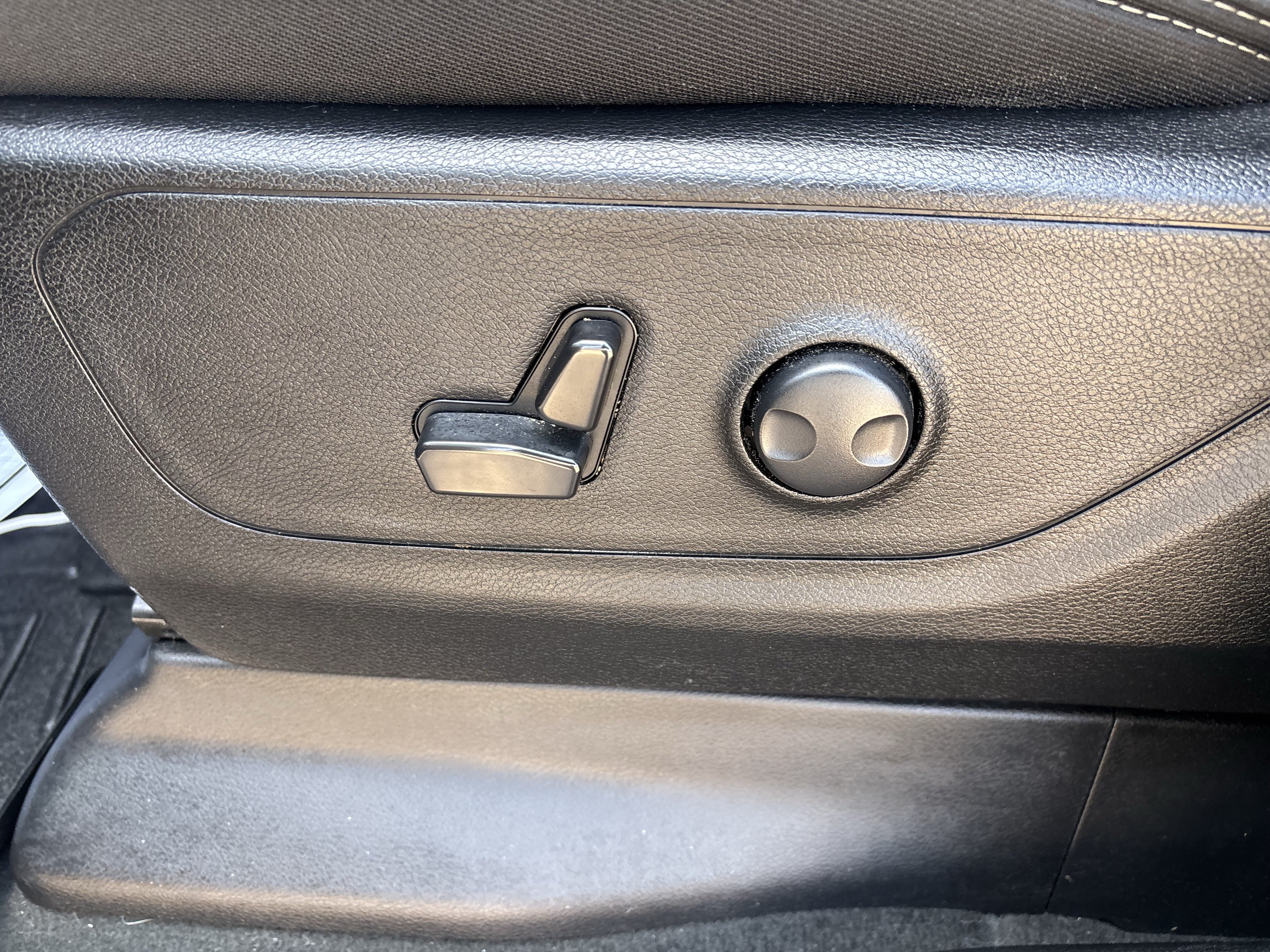 Used 2024 RAM 1500 Lone Star RWD image 13