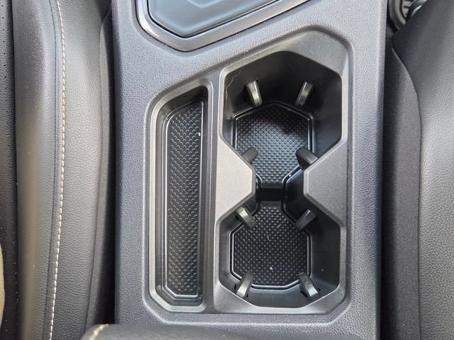 Used 2024 Volkswagen Tiguan SE R-Line FWD image 18