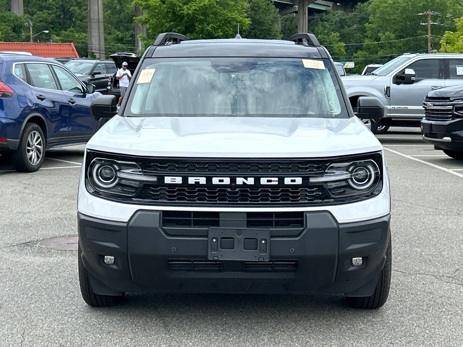 Certified 2025 Ford Bronco Sport Outer Banks w/ Outer Banks Tech Package+ AWD/4WD image 6