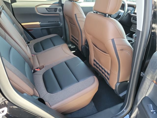 Certified 2025 Ford Bronco Sport Outer Banks w/ Outer Banks Tech Package+ AWD/4WD image 21