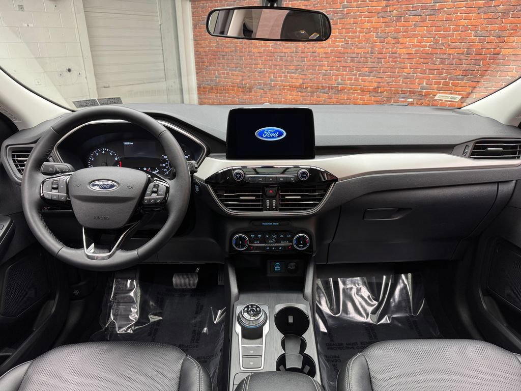 Certified 2022 Ford Escape SEL image 15