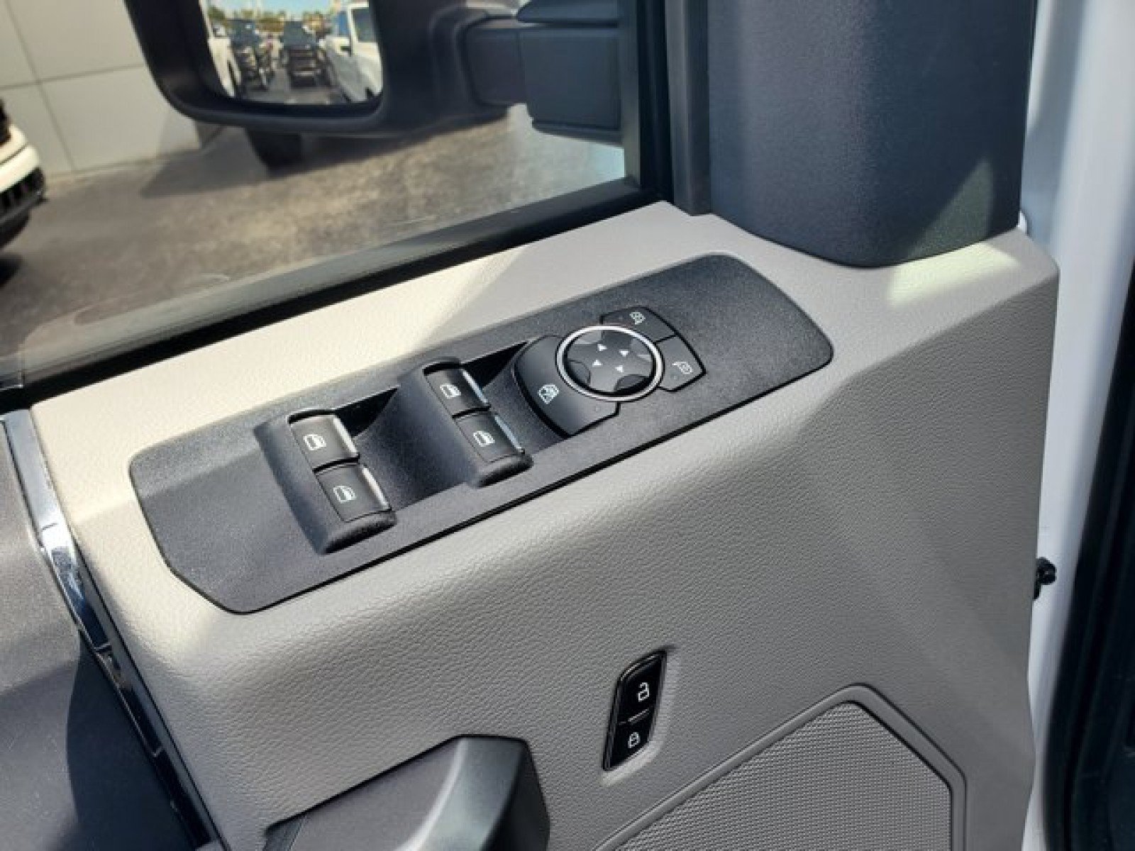 Certified 2022 Ford F250 XLT AWD/4WD image 13