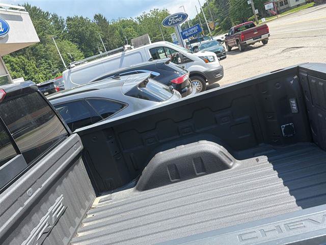 Used 2024 Chevrolet Silverado 1500 ZR2 w/ Technology Package AWD/4WD image 8