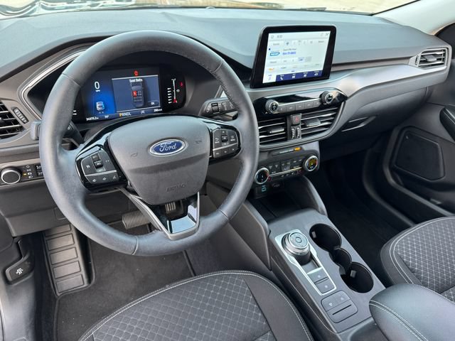 Certified 2023 Ford Escape Active AWD/4WD image 11