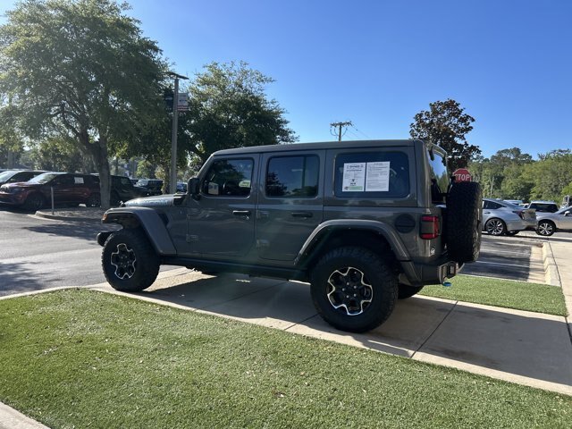 Used 2023 Jeep Wrangler Unlimited Rubicon 4xe w/ Cold Weather Group AWD/4WD image 10