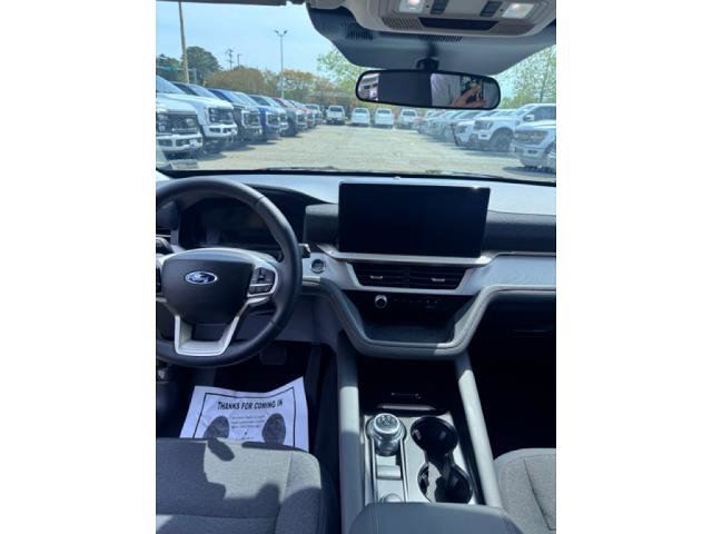 Certified 2025 Ford Explorer Active image 14
