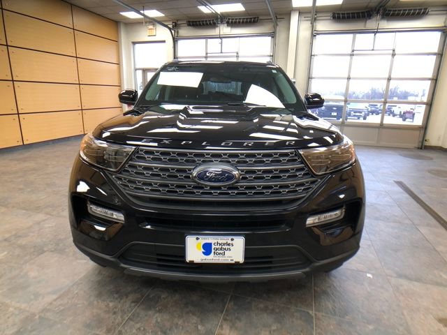 Certified 2023 Ford Explorer XLT w/ Equipment Group 202A image 2