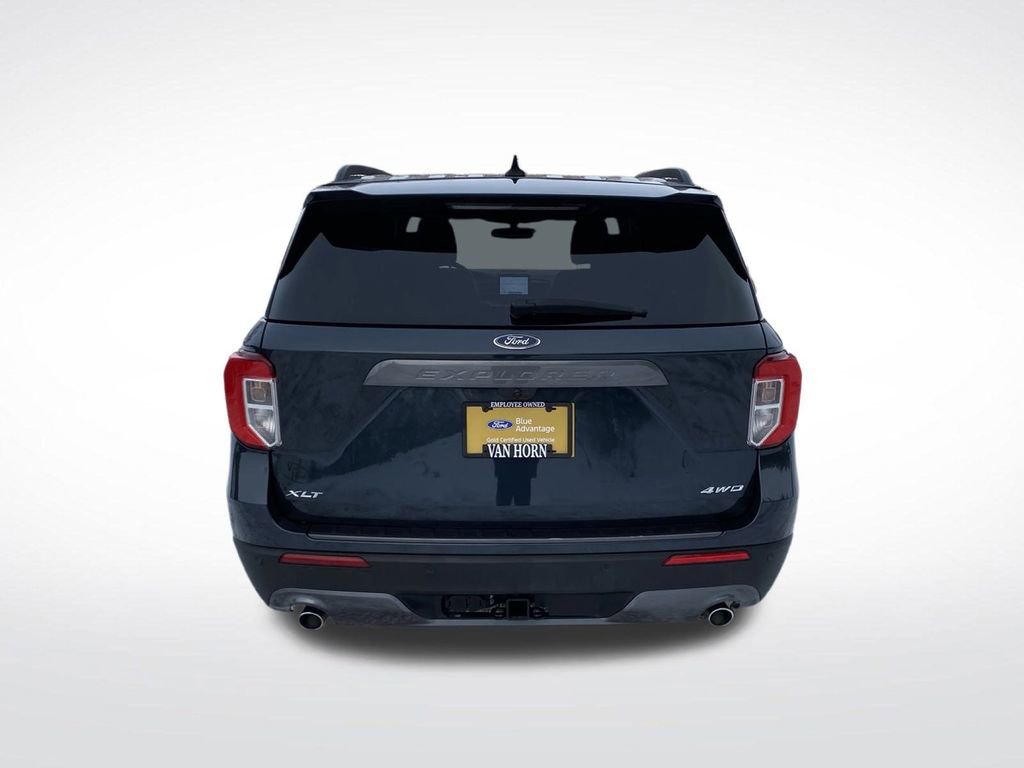 Certified 2023 Ford Explorer XLT w/ Equipment Group 202A image 17