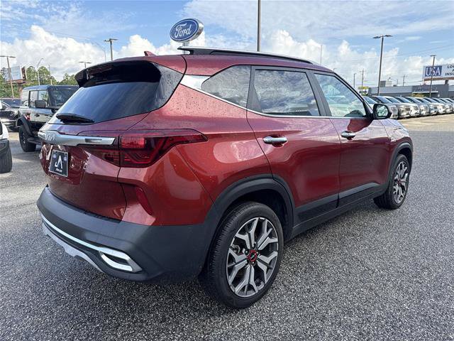 Used 2023 Kia Seltos SX AWD/4WD image 3