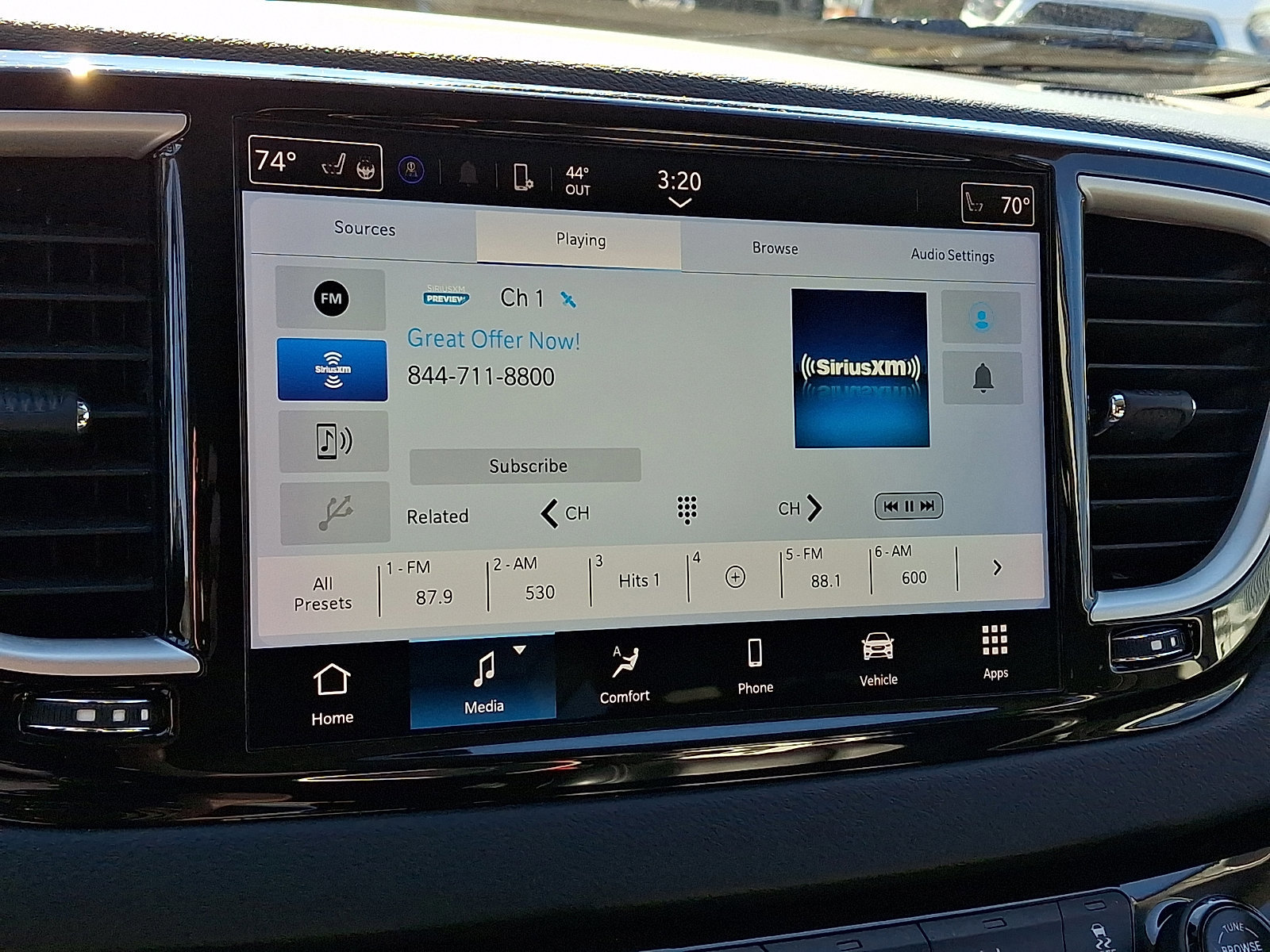 Used 2023 Chrysler Pacifica Touring-L image 20