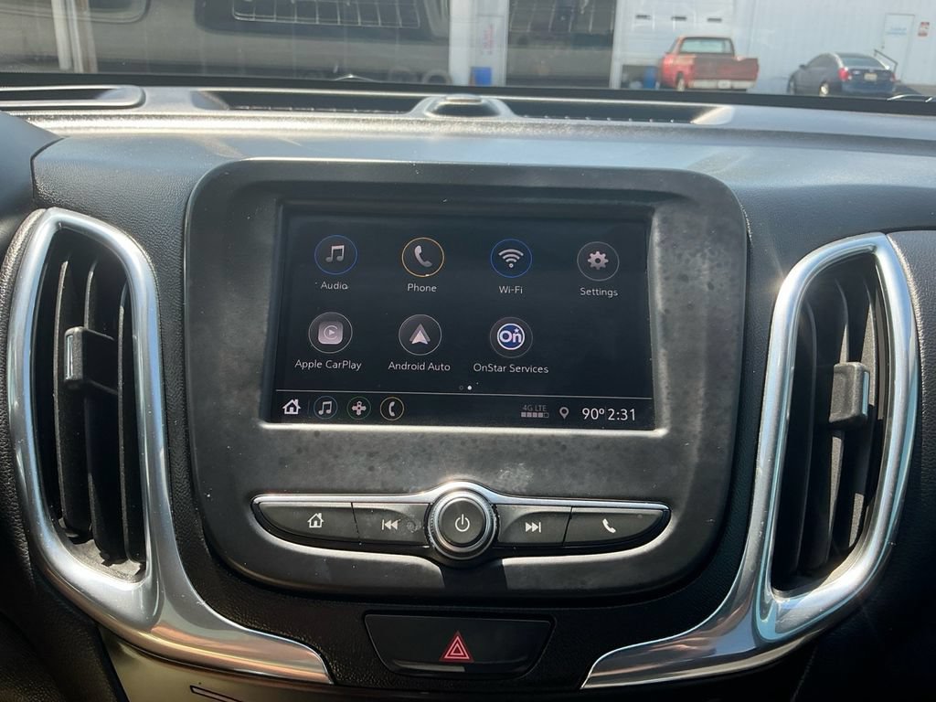 Used 2020 Chevrolet Equinox LT w/ Driver Convenience Package AWD/4WD image 26