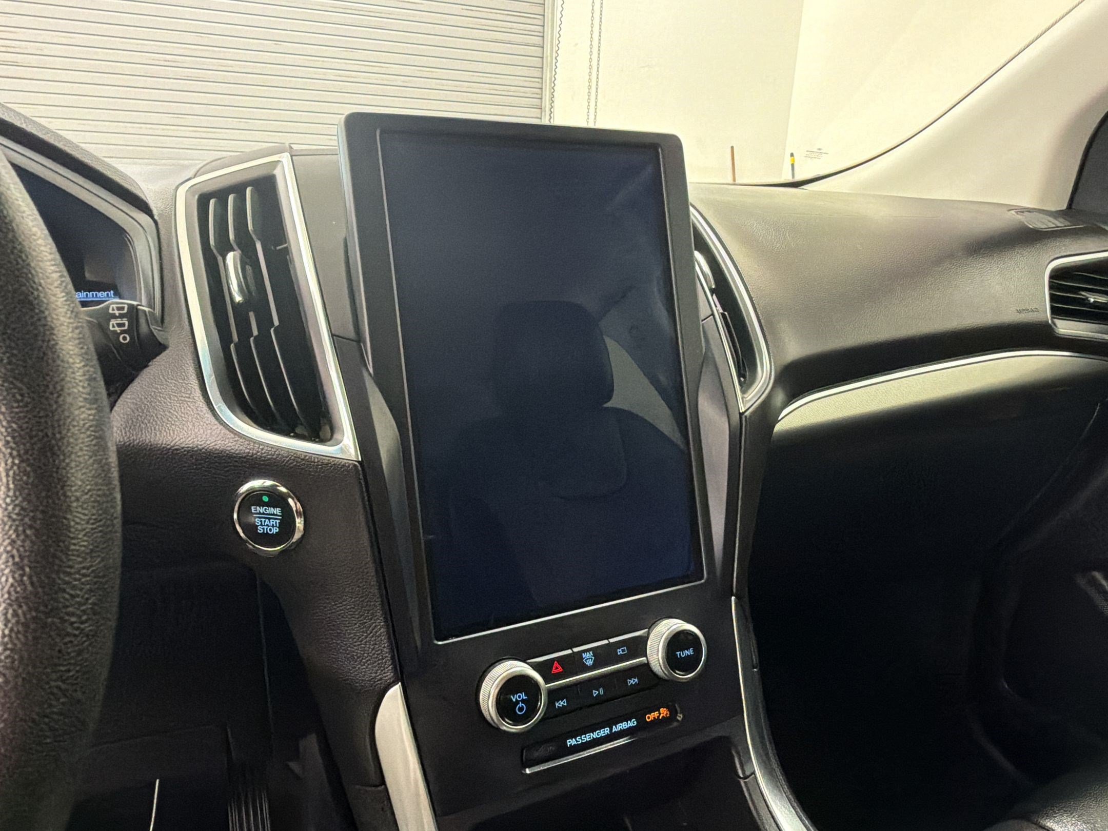 Certified 2022 Ford Edge Titanium AWD/4WD image 18