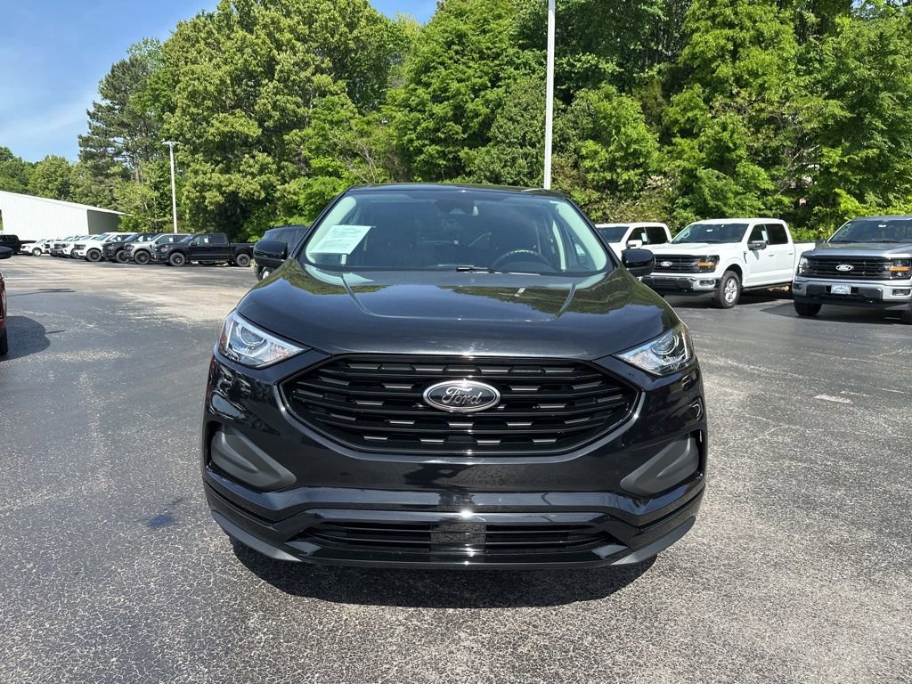 Certified 2024 Ford Edge SE w/ Black Appearance Package AWD/4WD image 8