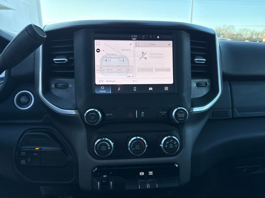 Used 2023 RAM 2500 Big Horn w/ Level 1 Equipment Group image 14