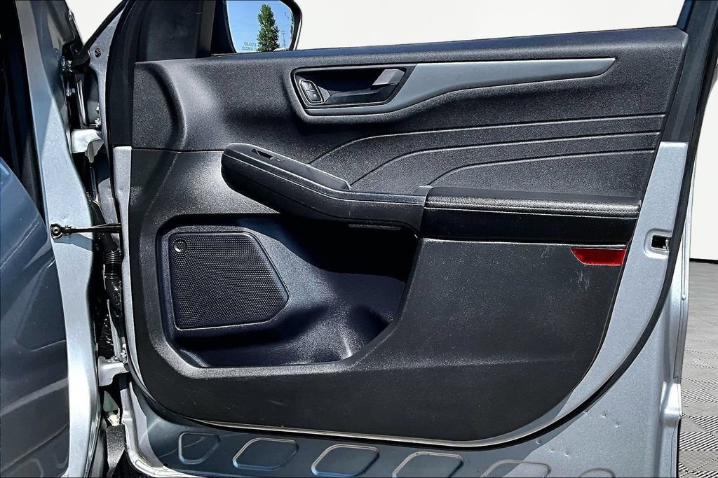 Certified 2024 Ford Escape Active w/ Cold Weather Package FWD image 24