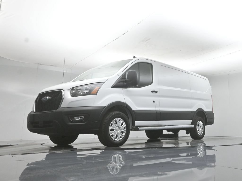 Certified 2025 Ford Transit 250 Low Roof w/ Exterior Upgrade Package RWD image 44