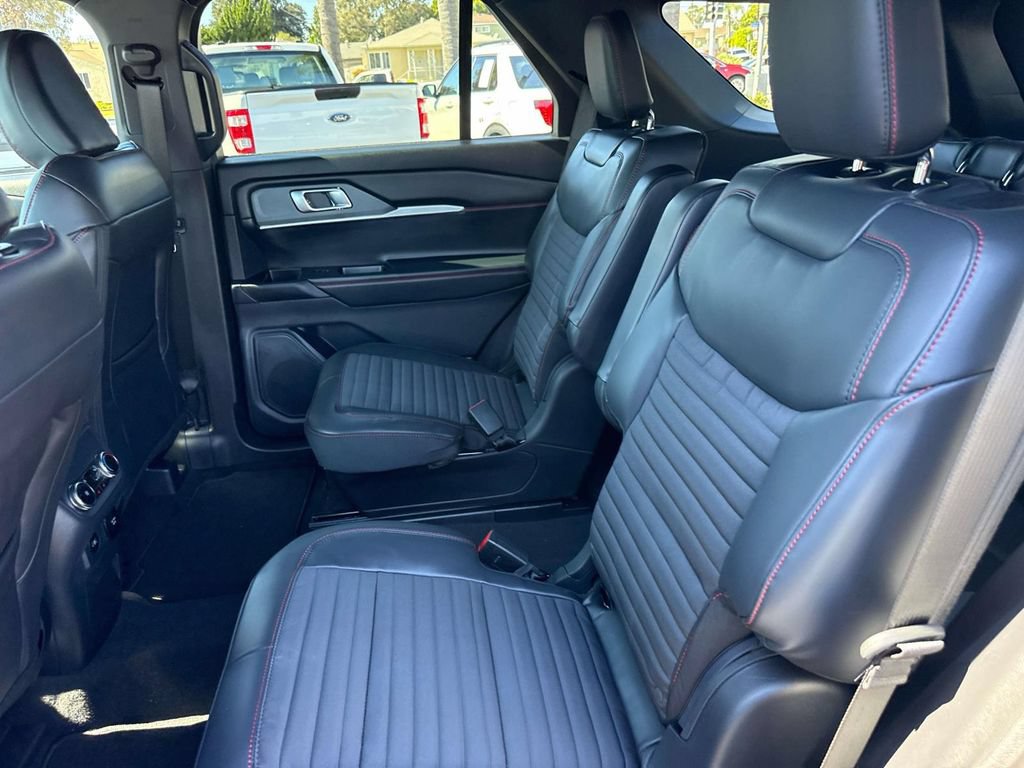 Certified 2026 Ford Explorer ST-Line w/ ST-Line Street Pack AWD/4WD image 12