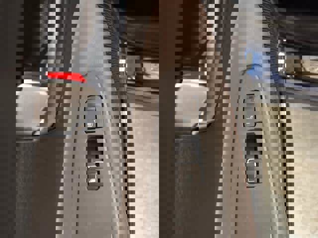 Used 2020 Hyundai Santa Fe Limited image 27