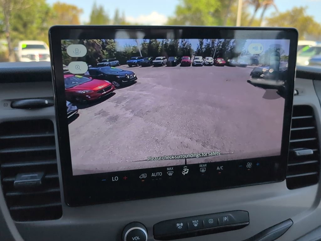 Certified 2022 Ford Transit 350 XLT image 16